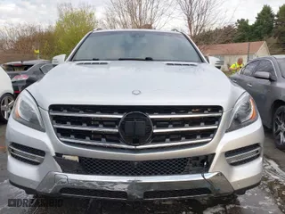 2014 Mercedes-Benz M-Class ML 350 with VIN 4JGDA5HB8EA353276, listed as a IAAI auction lot 41709756 with 189,512 mi miles. Bid and sale history available at carsss.com. Image 12.
