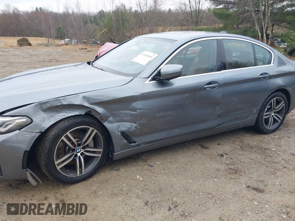 2021 BMW 5 Series 530i xDrive with VIN WBA13BJ05MWX32274, listed as a IAAI auction lot 41903090 with 43,729 mi miles and . Bid and sale history available at DreamBid. Image 6.