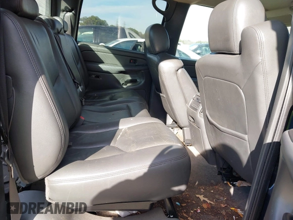 2004 Chevrolet Avalanche Z71 with VIN 3GNEK12TX4G337295, listed as a IAAI auction lot 41543250 with 153,195 mi miles and . Bid and sale history available at DreamBid. Image 8.