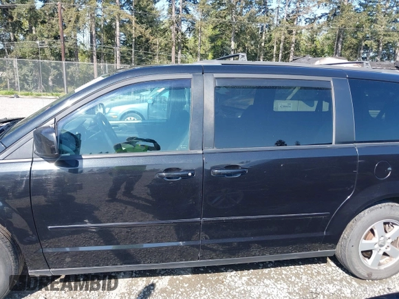 2012 Dodge Grand Caravan SXT with VIN 2C4RDGCG2CR319651, listed as a IAAI auction lot 42097594 with 155,521 mi miles and . Bid and sale history available at DreamBid. Image 14.