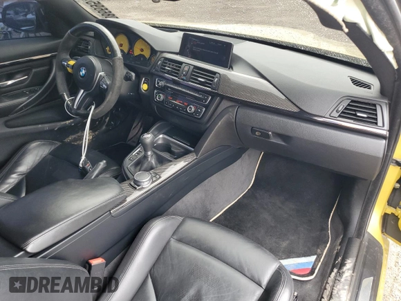 2015 BMW M4 with VIN WBS3R9C54FK334245, listed as a Copart auction lot 54086695 with 90,191 mi miles and Salvage title. Bid and sale history available at DreamBid. Image 8.