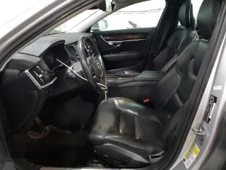 2018 Volvo S90 Momentum с VIN LVY982MK3JP021028, выставлен на аукционе Copart как лот 58322405 с пробегом 132 198 миль миль и Списание • Salvage title. История ставок и продаж доступна на DreamBid. Изображение 7.