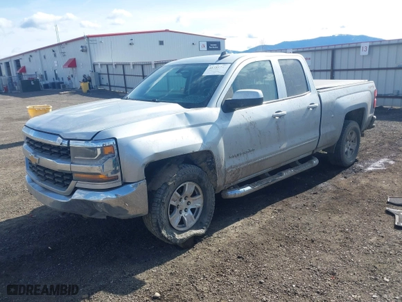 2017 Chevrolet Silverado 1500 LT with VIN 1GCVKREC2HZ202207, listed as a IAAI auction lot 41755285 with 157,018 mi miles. Bid and sale history available at carsss.com. Image 18.