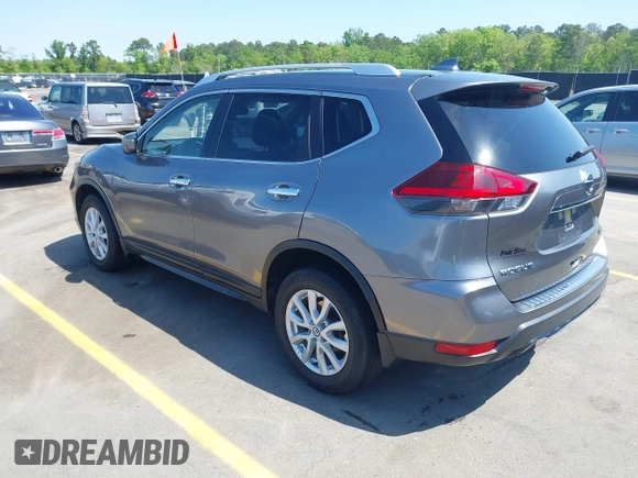 2020 Nissan Rogue SV with VIN JN8AT2MT8LW036231, listed as a IAAI auction lot 41984808 with 28,736 mi miles. Bid and sale history available at carsss.com. Image 3.