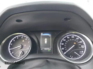 2019 Toyota Camry LE z VIN 4T1B11HK0KU739121, wystawiony jako IAAI lot #42372066 z przebiegiem 95 576 mil mil oraz . Historia ofert i sprzedaży dostępna na DreamBid. Obrazek 7.
