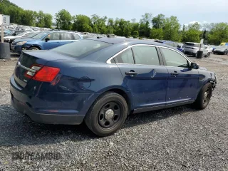 2017 Ford Police Interceptor with VIN 1FAHP2MT7HG126637, listed as a Copart auction lot 59032615 with 139,362 mi miles and Non repairable. Bid and sale history available at DreamBid. Image 3.