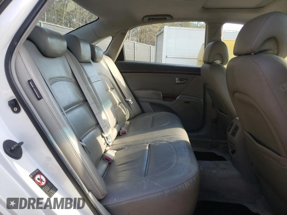 2007 Hyundai Azera SE with VIN KMHFC46FX7A186733, listed as a Copart auction lot 45186825 with 173,649 mi miles and Non Repairable. Bid and sale history available at carsss.com. Image 10.
