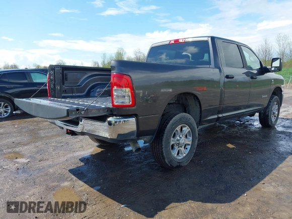 2024 Ram 2500 Big Horn with VIN 3C6UR5DL2RG101520, listed as a IAAI auction lot 42065398 with 34,611 mi miles. Bid and sale history available at carsss.com. Image 4.