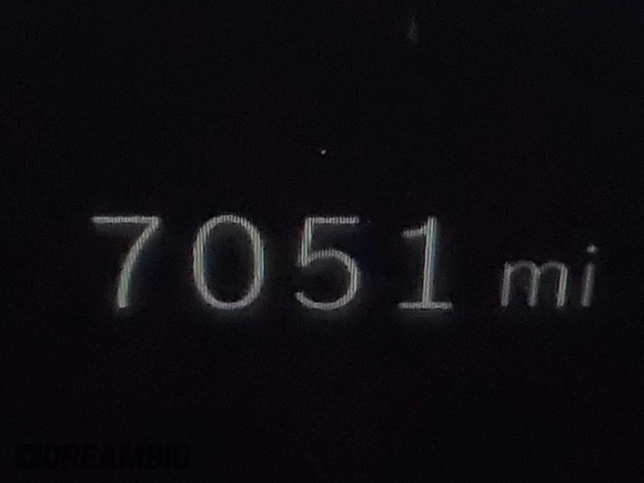 2024 Mercedes-Benz EQE 350+ z VIN W1KEG2BBXRF056894, wystawiony jako IAAI lot #40993238 z przebiegiem 7051 mil mil oraz . Historia ofert i sprzedaży dostępna na DreamBid. Obrazek 16.
