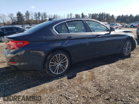 2020 BMW 5 Series 530i xDrive z VIN WBAJR7C04LCE05795, wystawiony jako Copart lot #45848475 z przebiegiem Nie podano mil oraz Szkoda całkowita • Salvage title. Historia ofert i sprzedaży dostępna na DreamBid. Obrazek 3.