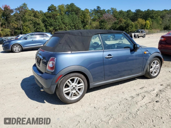 2011 MINI Convertible z VIN WMWZN3C54BTZ78386, wystawiony jako Copart lot #75247934 z przebiegiem 55 875 mil mil oraz Szkoda całkowita • Salvage title. Historia ofert i sprzedaży dostępna na DreamBid. Obrazek 3.