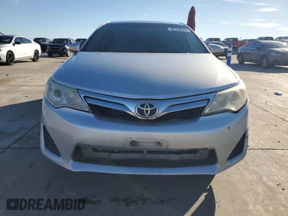 2012 Toyota Camry L with VIN 4T1BF1FK5CU017701, listed as a Copart auction lot 87230544 with 200,854 mi miles and Salvage Title. Bid and sale history available at DreamBid. Image 5.
