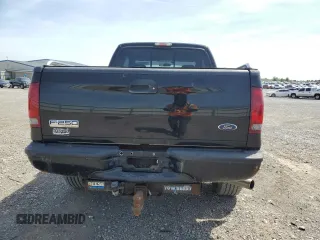 2006 Ford F-250 XL z VIN 1FTSX21596EC30884, wystawiony jako Copart lot #53560955 z przebiegiem 117 331 mil mil oraz Szkoda całkowita • Salvage title. Historia ofert i sprzedaży dostępna na DreamBid. Obrazek 6.