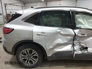 2020 Ford Escape SEL z VIN 1FMCU9H65LUA49816, wystawiony jako IAAI lot #42671041 z przebiegiem 32 541 mil mil oraz . Historia ofert i sprzedaży dostępna na DreamBid. Obrazek 16.