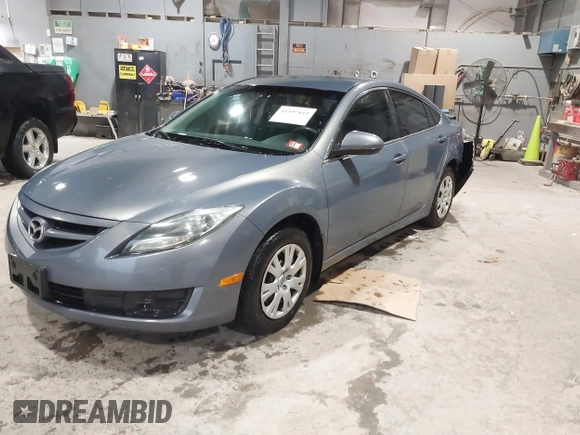 2011 Mazda Mazda6 i Sport with VIN 1YVHZ8BH8B5M04660, listed as a IAAI auction lot 41197819 with 195,178 mi miles. Bid and sale history available at carsss.com. Image 2.