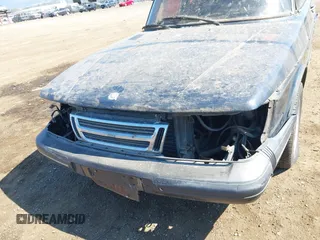 1987 Saab 900 z VIN YS3AK35DXH2023628, wystawiony jako IAAI lot #42749309 z przebiegiem 203 686 mil mil oraz . Historia ofert i sprzedaży dostępna na DreamBid. Obrazek 6.