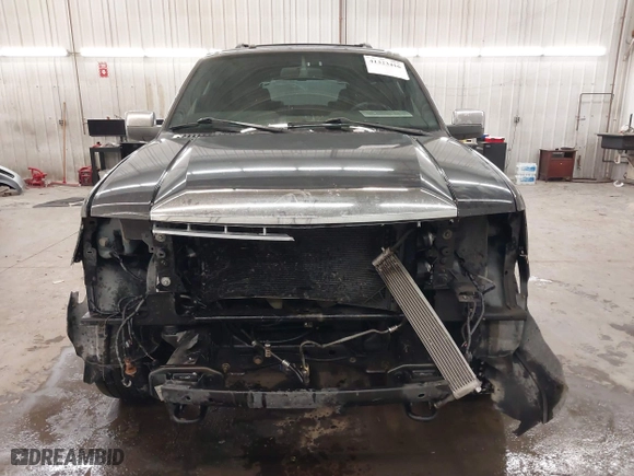2007 Lincoln Navigator with VIN 5LMFU28537LJ02193, listed as a IAAI auction lot 41323416 with 259,747 mi miles. Bid and sale history available at carsss.com. Image 13.