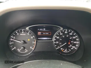 2017 Nissan Pathfinder SL with VIN 5N1DR2MM0HC648797, listed as a Copart auction lot 57584855 with 176,523 mi miles and Salvage title. Bid and sale history available at DreamBid. Image 9.