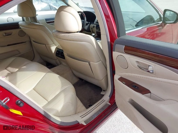 2013 Lexus LS 460 with VIN JTHBL5EF5D5121592, listed as a IAAI auction lot 41821080 with NaN miles. Bid and sale history available at carsss.com. Image 8.