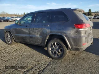 2021 Jeep Grand Cherokee 80th Anniversary with VIN 1C4RJFBG7MC587111, listed as a Copart auction lot 46335985 with 117,135 mi miles and Salvage Title. Bid and sale history available at carsss.com. Image 2.