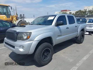2007 Toyota Tacoma PreRunner with VIN 5TEJU62N37Z342511, listed as a IAAI auction lot 42050593 with 225,188 mi miles and . Bid and sale history available at DreamBid. Image 17.