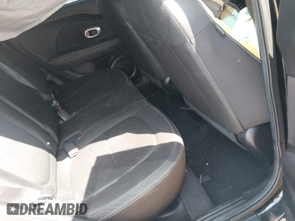 2016 Kia Soul with VIN KNDJN2A26G7325318, listed as a IAAI auction lot 41925940 with 151,747 mi miles and . Bid and sale history available at DreamBid. Image 8.