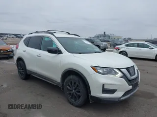 2017 Nissan Rogue SL z VIN 5N1AT2MV4HC829687, wystawiony jako IAAI lot #41352097 z przebiegiem 110 472 mil mil oraz . Historia ofert i sprzedaży dostępna na DreamBid. Obrazek 1.