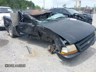 1999 Ford Ranger XL with VIN 1FTYR10C8XUB63376, listed as a IAAI auction lot 42345052 with Not provided miles and . Bid and sale history available at DreamBid. Image 1.