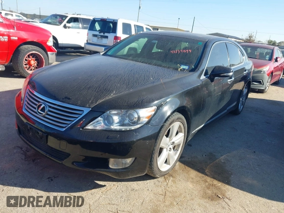 2010 Lexus LS 460 with VIN JTHBL5EFXA5095406, listed as a IAAI auction lot 41135894 with 181,132 mi miles. Bid and sale history available at carsss.com. Image 17.
