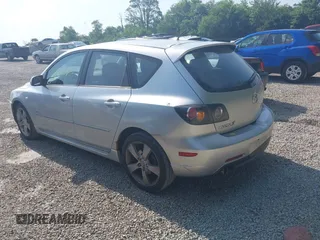 2006 Mazda 3 s z VIN JM1BK143461535798, wystawiony jako IAAI lot #42578798 z przebiegiem 160 372 mil mil oraz . Historia ofert i sprzedaży dostępna na DreamBid. Obrazek 3.