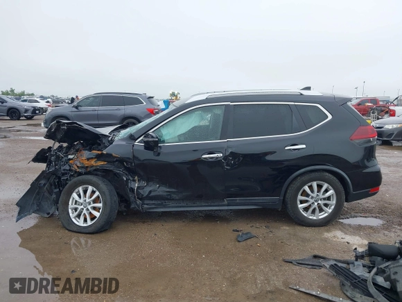 2020 Nissan Rogue S z VIN KNMAT2MT1LP527519, wystawiony jako IAAI lot #42163608 z przebiegiem Nie podano mil oraz . Historia ofert i sprzedaży dostępna na DreamBid. Obrazek 13.