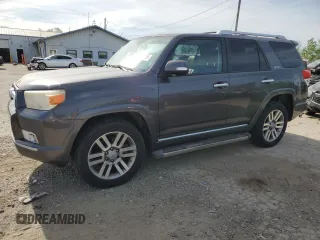 2011 Toyota 4Runner Trail z VIN JTEBU5JR1B5040581, wystawiony jako Copart lot #54970055 z przebiegiem 253 564 mil mil oraz Czysty tytuł • Clean title. Historia ofert i sprzedaży dostępna na DreamBid. Obrazek 1.