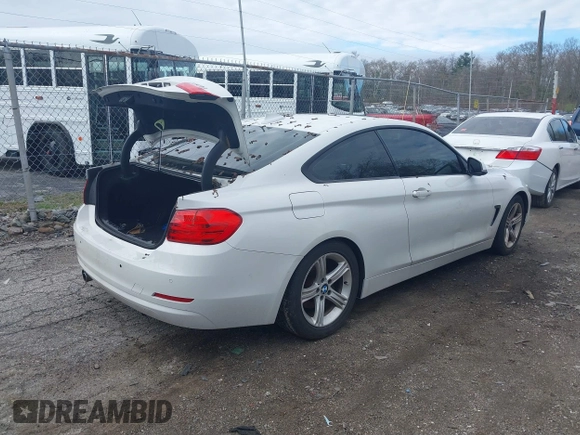 2015 BMW 4 Series 428i z VIN WBA3N3C56FK232443, wystawiony jako IAAI lot #39235619 z przebiegiem 134 041 mil mil oraz . Historia ofert i sprzedaży dostępna na DreamBid. Obrazek 4.