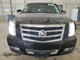 2011 Cadillac Escalade Platinum Edition z VIN 1GYS4DEF6BR193040, wystawiony jako Copart lot #56910155 z przebiegiem 132 754 mil mil oraz Szkoda całkowita • Salvage title. Historia ofert i sprzedaży dostępna na DreamBid. Obrazek 5.