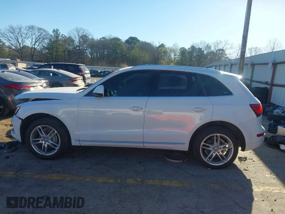 2014 Audi Q5 Premium Plus with VIN WA1LFAFP6EA016835, listed as a IAAI auction lot 41684502 with 149,000 mi miles. Bid and sale history available at carsss.com. Image 14.