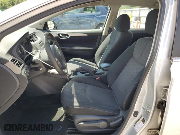 2014 Nissan Sentra SV z VIN 3N1AB7AP6EY233772, wystawiony jako Copart lot #55516645 z przebiegiem 169 623 mil mil oraz Szkoda całkowita • Salvage title. Historia ofert i sprzedaży dostępna na DreamBid. Obrazek 7.