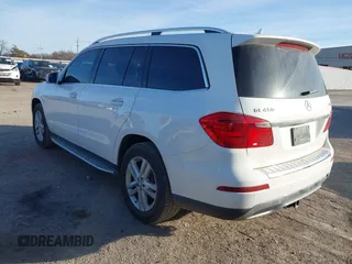 2015 Mercedes-Benz GL-Class GL 450 with VIN 4JGDF6EEXFA616584, listed as a IAAI auction lot 41084479 with 144,472 mi miles. Bid and sale history available at carsss.com. Image 3.