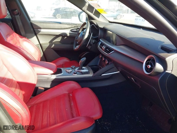 2022 Alfa Romeo Stelvio Ti with VIN ZASPAKBN5N7D24275, listed as a IAAI auction lot 41360975 with 24,668 mi miles. Bid and sale history available at carsss.com. Image 5.