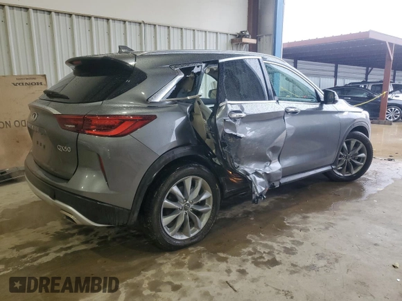 2022 Infiniti QX50 Essential with VIN 3PCAJ5CB9NF105544, listed as a Copart auction lot 39378973 with 10,245 mi miles and . Bid and sale history available at DreamBid. Image 3.