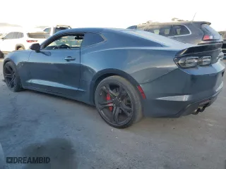 2019 Chevrolet Camaro 1SS with VIN 1G1FE1R71K0118832, listed as a Copart auction lot 43937965 with 63,279 mi miles and Salvage Title. Bid and sale history available at carsss.com. Image 2.