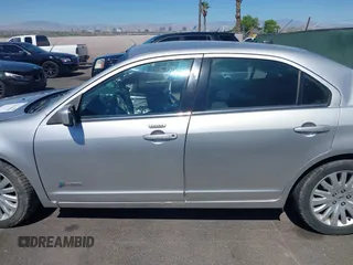 2011 Ford Fusion Hybrid with VIN 3FADP0L31BR190659, listed as a IAAI auction lot 42616065 with 122,095 mi miles and . Bid and sale history available at DreamBid. Image 14.