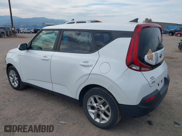 2020 Kia Soul LX with VIN KNDJ23AU0L7056999, listed as a IAAI auction lot 40407656 with 106,634 mi miles. Bid and sale history available at carsss.com. Image 3.