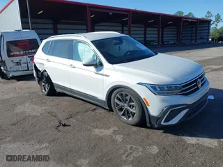 2023 Volkswagen Tiguan SE with VIN 3VV3B7AX8PM113103, listed as a IAAI auction lot 41202680 with 15,003 mi miles. Bid and sale history available at carsss.com. Image 1.