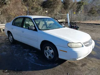 2004 Chevrolet Classic with VIN 1G1ND52F84M705659, listed as a IAAI auction lot 41313723 with 287,702 mi miles. Bid and sale history available at carsss.com. Image 1.