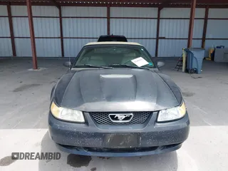 2000 Ford Mustang z VIN 1FAFP4444YF228124, wystawiony jako IAAI lot #42456191 z przebiegiem 225 253 mil mil oraz . Historia ofert i sprzedaży dostępna na DreamBid. Obrazek 6.