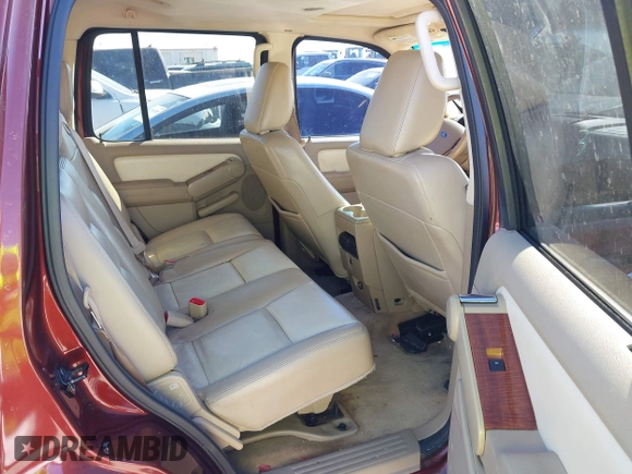 2010 Ford Explorer Eddie Bauer z VIN 1FMEU6EE5AUA98532, wystawiony jako IAAI lot #41834357 z przebiegiem 160 024 mil mil oraz . Historia ofert i sprzedaży dostępna na DreamBid. Obrazek 8.