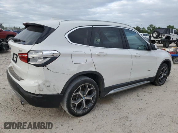 2017 BMW X1 sDrive28i with VIN WBXHU7C37H5H34418, listed as a Copart auction lot 53073995 with 67,980 mi miles and Salvage Title. Bid and sale history available at carsss.com. Image 3.