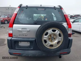 2006 Honda CR-V LX with VIN JHLRD68536C010191, listed as a IAAI auction lot 41902060 with 252,121 mi miles. Bid and sale history available at carsss.com. Image 17.