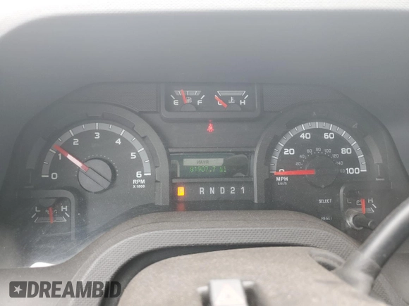 2011 Ford Econoline Passenger XL z VIN 1FBSS3BL5BDB10912, wystawiony jako Copart lot #42897565 z przebiegiem 81 907 mil mil oraz Nie do naprawy • Non repairable. Historia ofert i sprzedaży dostępna na DreamBid. Obrazek 9.