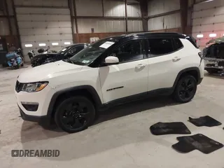 2018 Jeep Compass Latitude with VIN 3C4NJDBB6JT453973, listed as a IAAI auction lot 41153555 with 105,210 mi miles. Bid and sale history available at carsss.com. Image 17.